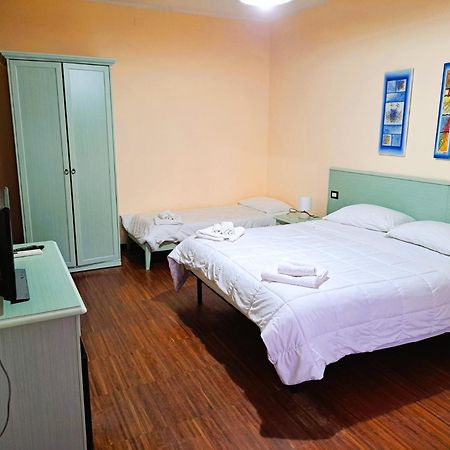 Bosa Guest House Extérieur photo