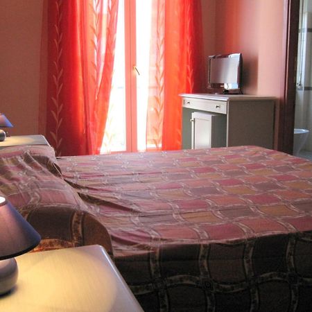 Bosa Guest House Extérieur photo