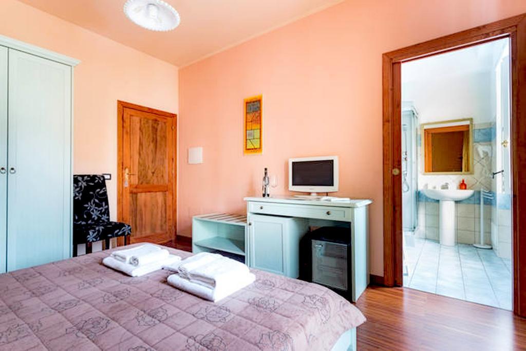 Bosa Guest House Chambre photo