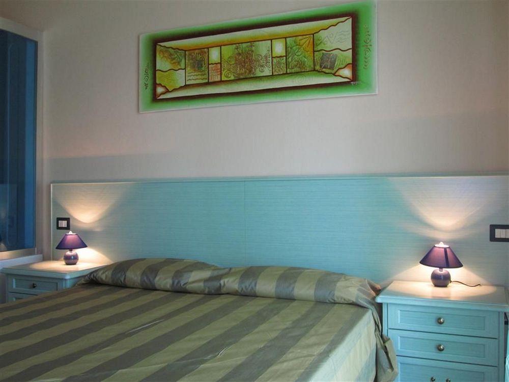 Bosa Guest House Extérieur photo