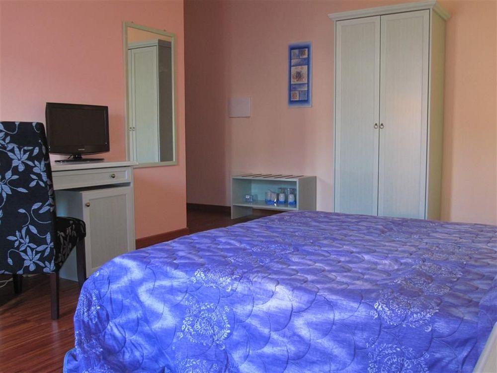 Bosa Guest House Extérieur photo